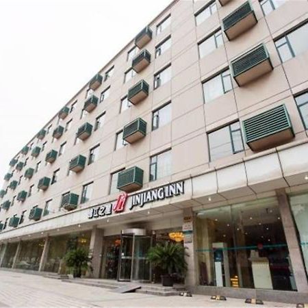 Jingjiang Inn Shanghai Baoyang Pier Exteriör bild